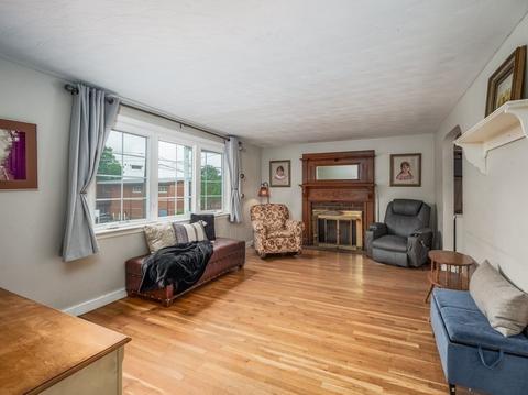 23 Edgemont Ave, Reading, MA 01867 photo 10