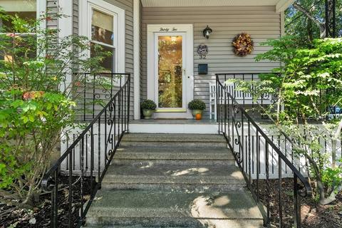 32 Shields St, Mansfield, MA 02048 photo 2
