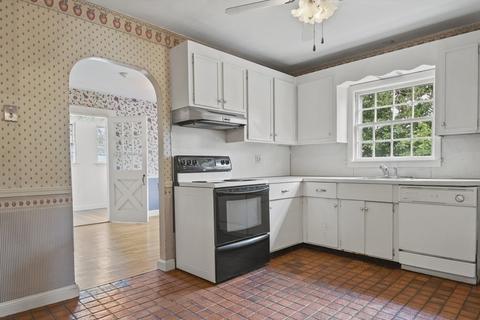 80 Holmes Rd, Dedham, MA 02026 photo 17