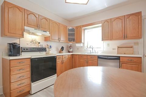 236 Walnut St, Reading, MA 01867 photo 18
