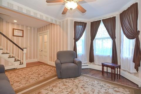 236 Walnut St, Reading, MA 01867 photo 6