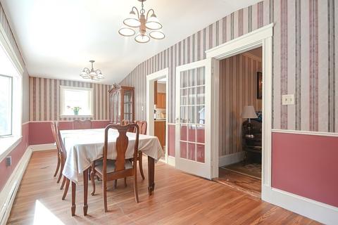 236 Walnut St, Reading, MA 01867 photo 14
