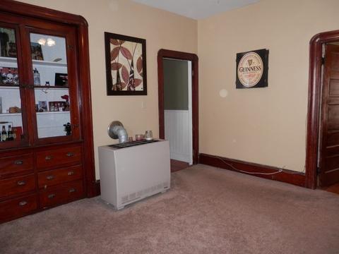 54 Vale St, Fall River, MA 02724 photo 4