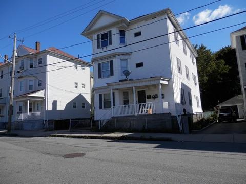 54 Vale St, Fall River, MA 02724 photo 3
