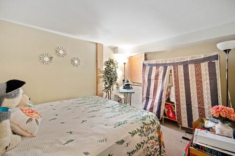 32 Berkshire St, Springfield, MA 01151 photo 22