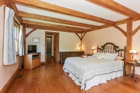 55 South St, Upton, MA 01568 photo 14