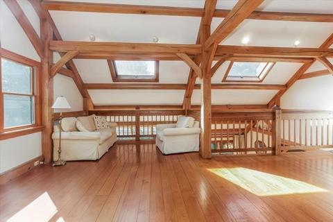 55 South St, Upton, MA 01568 photo 23