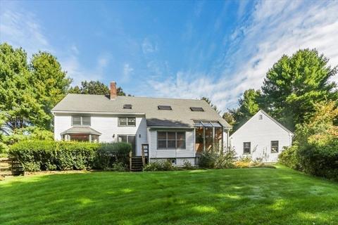 55 South St, Upton, MA 01568 photo 32