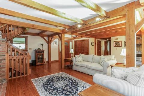 55 South St, Upton, MA 01568 photo 7