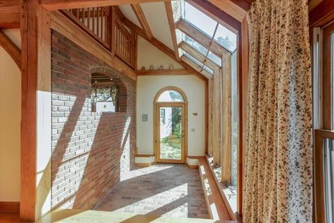 55 South St, Upton, MA 01568 photo 13