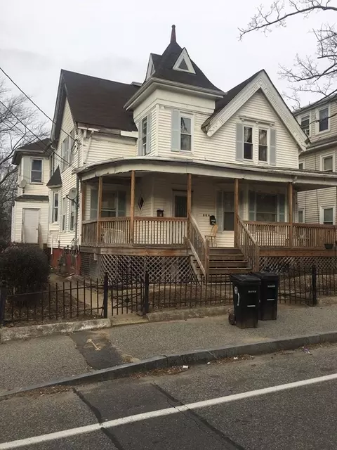 264 Court St, Brockton, MA 02302