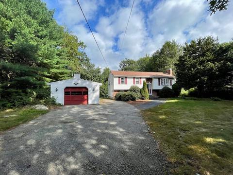 272 Sprague St, Dedham, MA 02026 photo 1