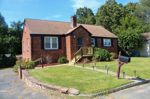 20 Monticello Ave, Springfield, MA 01109 photo 2