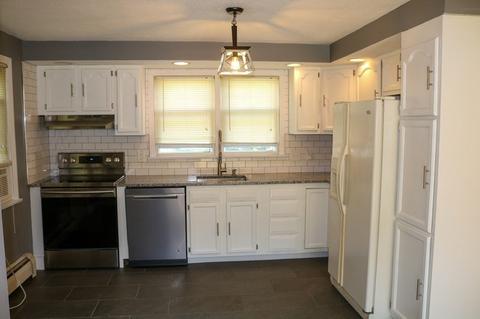 20 Monticello Ave, Springfield, MA 01109 photo 8