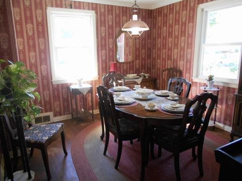 83 Burnside Ter, Springfield, MA 01118 photo 11
