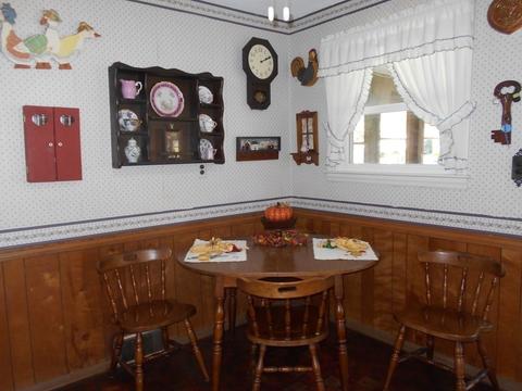 83 Burnside Ter, Springfield, MA 01118 photo 8