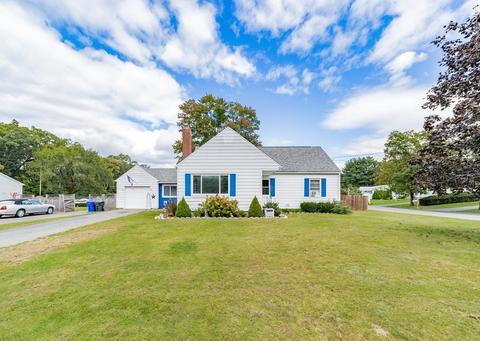 32 Overlea Dr, Springfield, MA 01129 photo 1