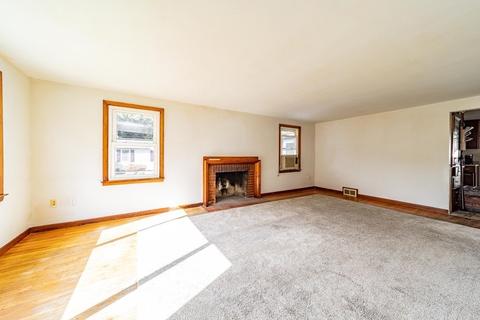 32 Overlea Dr, Springfield, MA 01129 photo 7