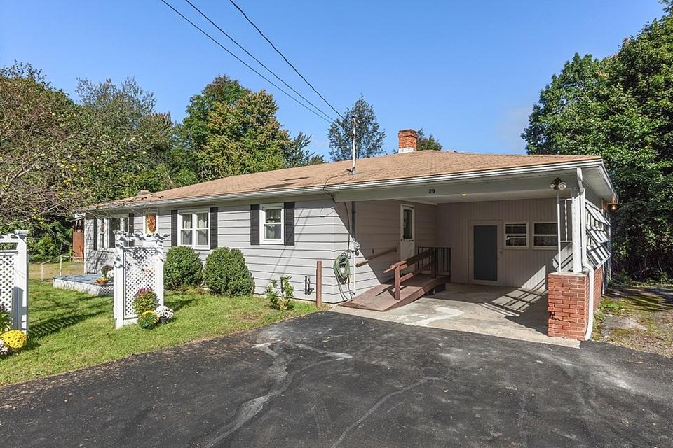 29 Woodworth Ave, Fitchburg, MA 01420 42 Photos MLS 72905913 Movoto