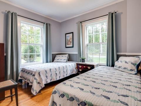 16 Sumner St, Gloucester, MA 01930 photo 22