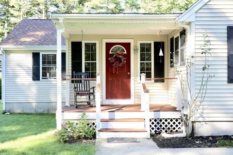 168 Hathaway St, Wareham, MA 02571 photo 4