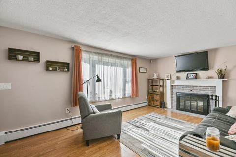 6 Juniper St, Hudson, NH 03051 photo 7
