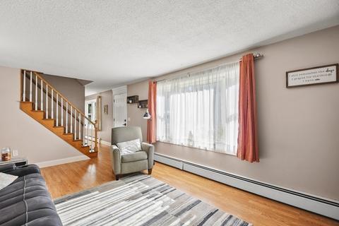 6 Juniper St, Hudson, NH 03051 photo 6