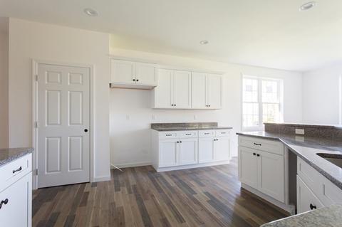 1370 Bemis Rd, Warren, MA 01083 photo 4