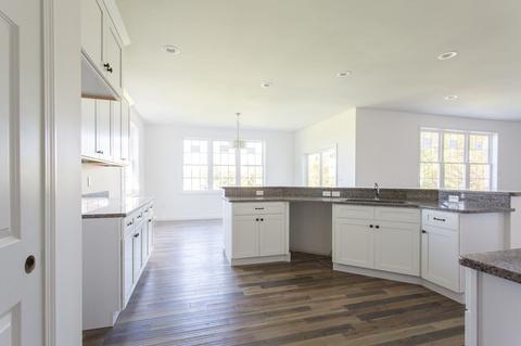 1370 Bemis Rd, Warren, MA 01083 photo 3