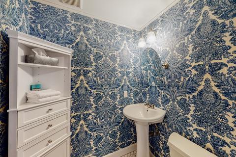 14 Gordon Rd, Milton, MA 02186 photo 17