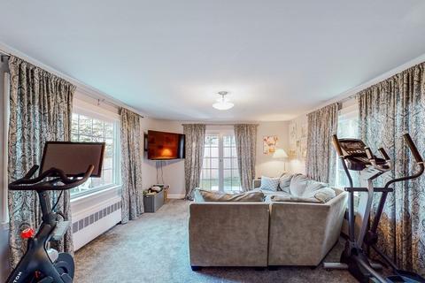 14 Gordon Rd, Milton, MA 02186 photo 15