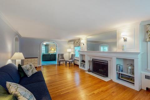 14 Gordon Rd, Milton, MA 02186 photo 13