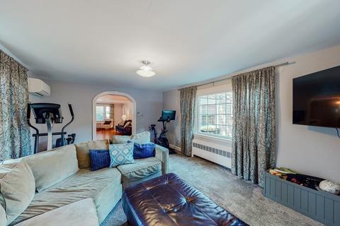 14 Gordon Rd, Milton, MA 02186 photo 16