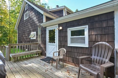 1 E Main St, Brookfield, MA 01506 photo 4