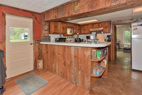 1 E Main St, Brookfield, MA 01506 photo 11