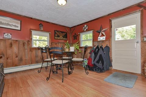 1 E Main St, Brookfield, MA 01506 photo 6