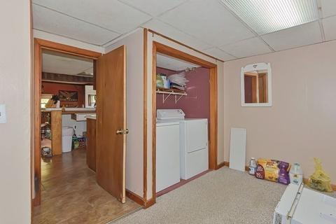 1 E Main St, Brookfield, MA 01506 photo 14