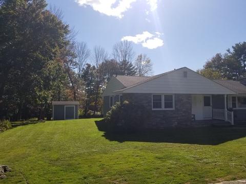 18 Highland St, Ware, MA 01082 photo 3