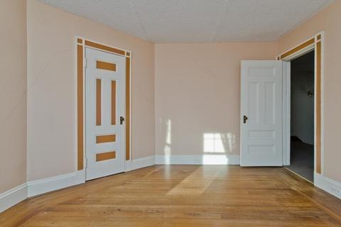 137 Forest Park Ave, Springfield, MA 01108 photo 31
