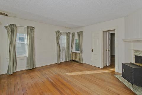 137 Forest Park Ave, Springfield, MA 01108 photo 33