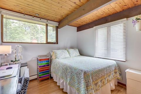 860 Putnam Ave, Barnstable, MA 02635 photo 19