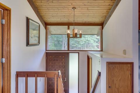 860 Putnam Ave, Barnstable, MA 02635 photo 15