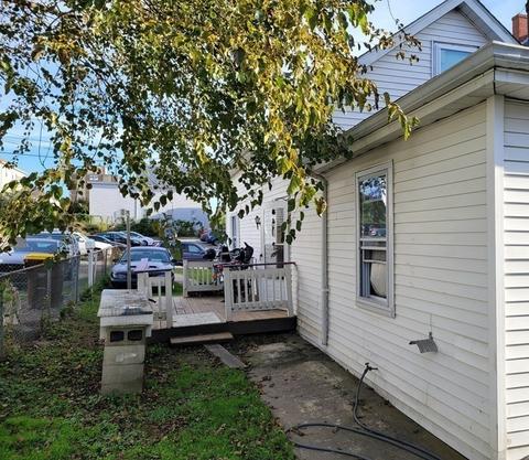 55 Boutwell St, Fall River, MA 02723 photo 4