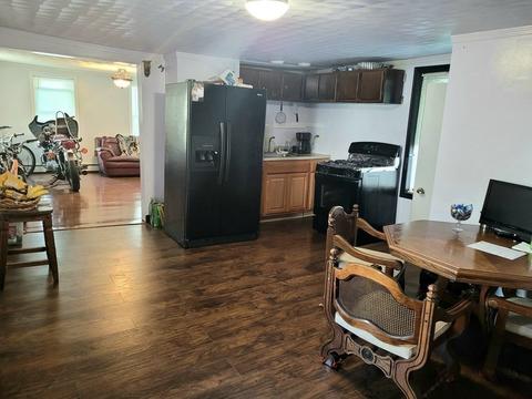 55 Boutwell St, Fall River, MA 02723 photo 1