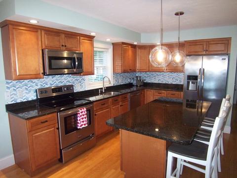 48 Hillside Rd, Braintree, MA 02184 photo 2