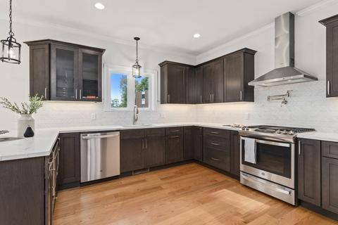 10 Otis St #B, Wakefield, MA 01880 photo 2
