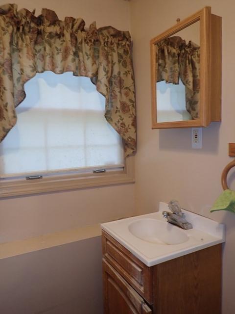 46 Lakeside Ave, Webster, MA 01570 photo 28