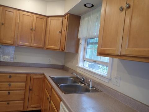 46 Lakeside Ave, Webster, MA 01570 photo 7