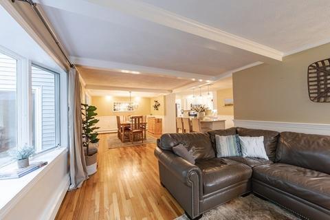 63 Maple Ridge Rd, Reading, MA 01867 photo 21