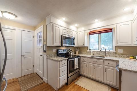 63 Maple Ridge Rd, Reading, MA 01867 photo 13